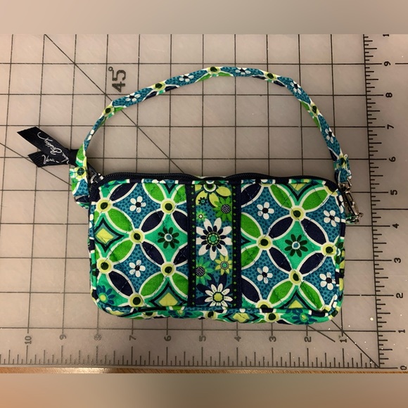 Vera Bradley Daisy Daisy 2 Piece Accessories Set - Picture 2 of 6